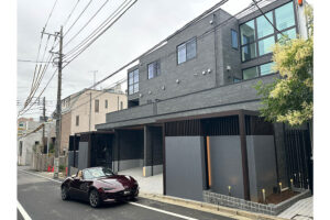 由緒正しき池田山、270m&sup2;超のガレージハウス｜都営五反田駅 歩5分