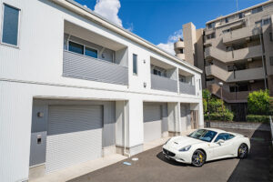 幅4.1m＆エアコン完備ガレージで整備も快適｜北八王子駅 徒歩5分