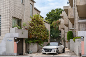 ホームエレベーター完備の3階層メゾネット｜ガレージ付きマンション