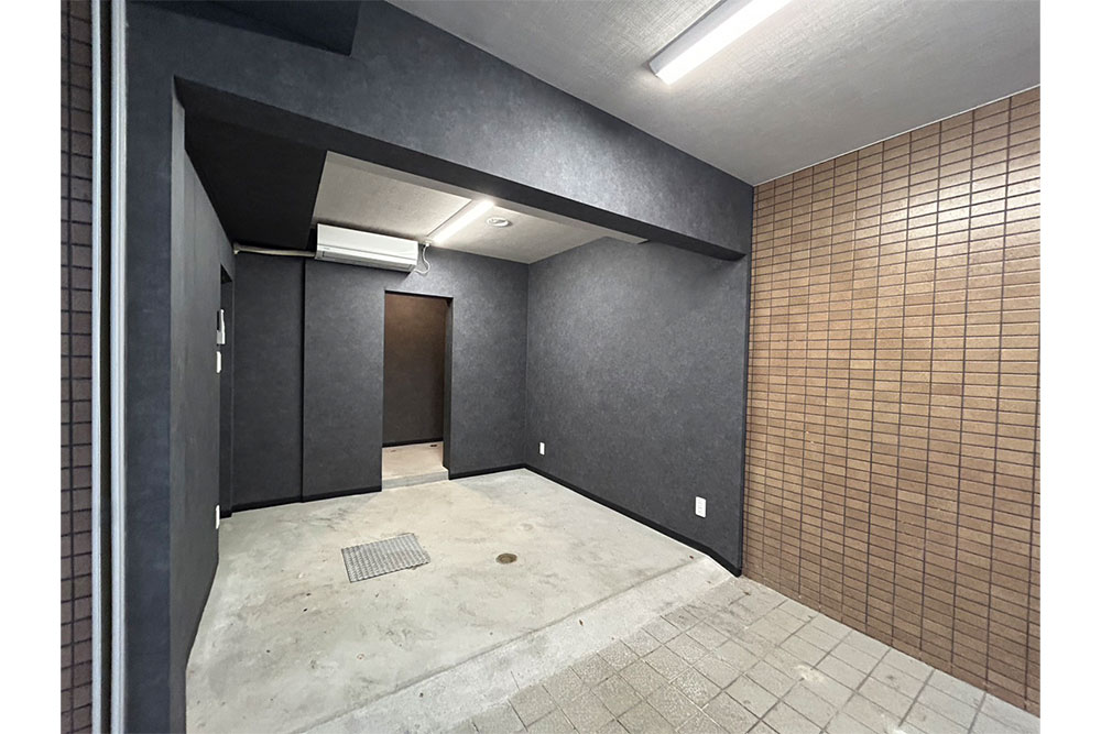 B区画のガレージ