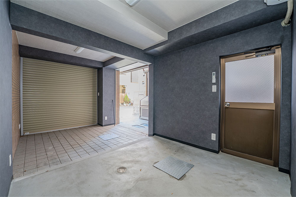 オートバイ向けのB区画（横幅2.53m×奥行4.96m）