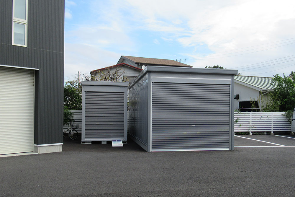 貸しガレージ