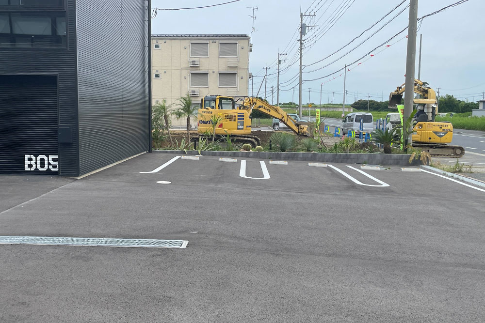 敷地内屋外駐車場