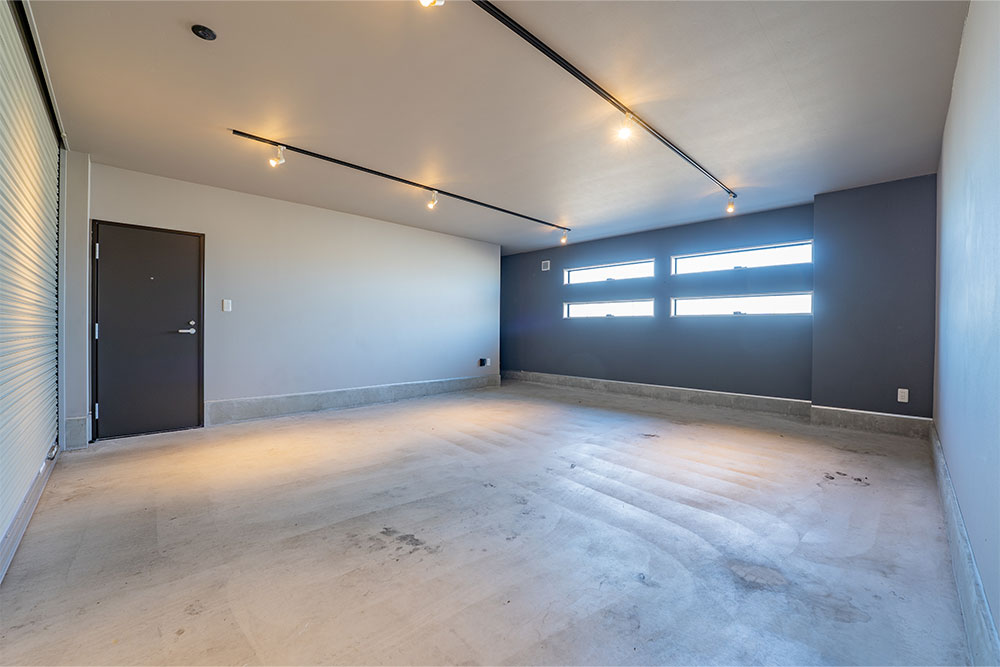 A〜D棟のガレージ