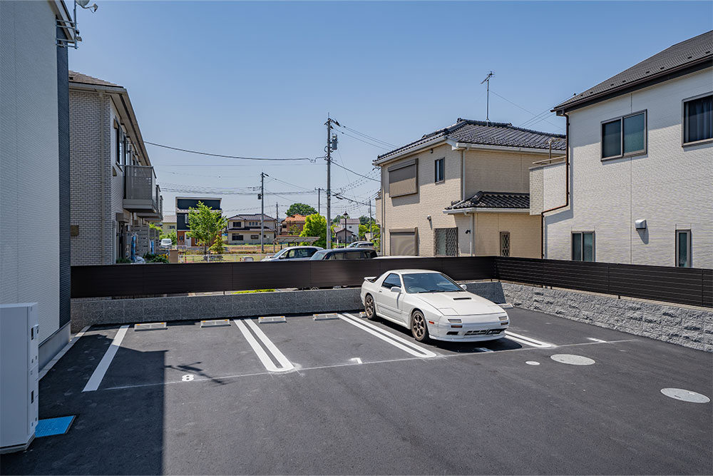 屋外駐車場