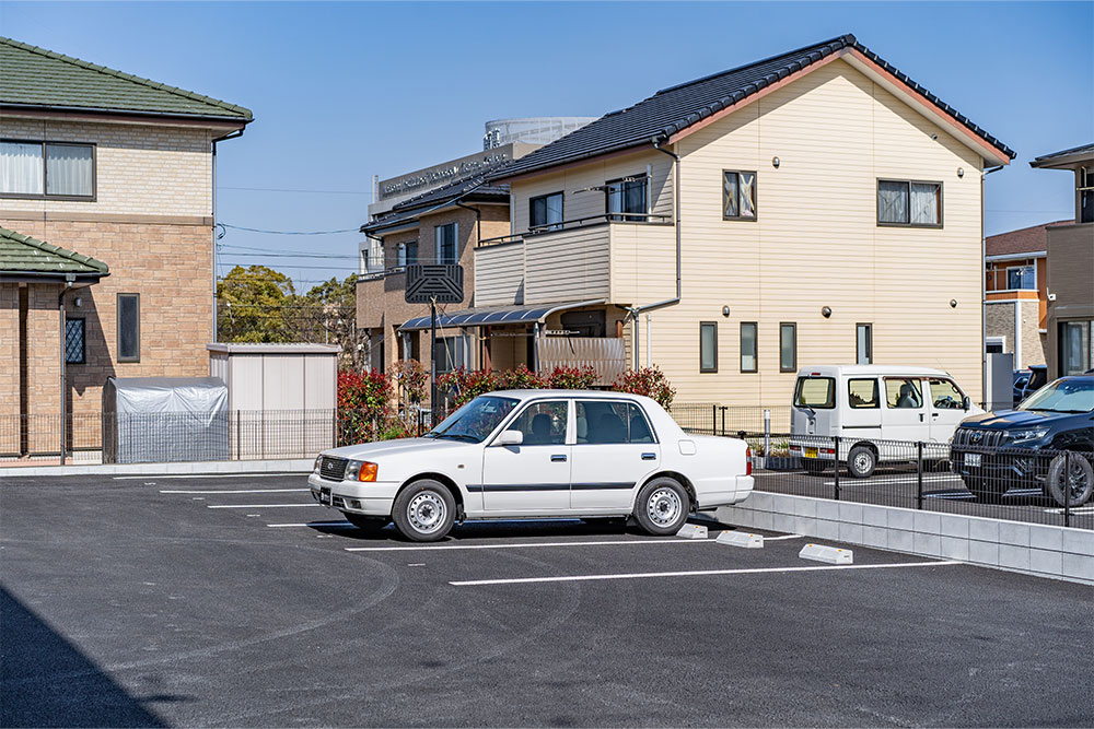 屋外駐車場