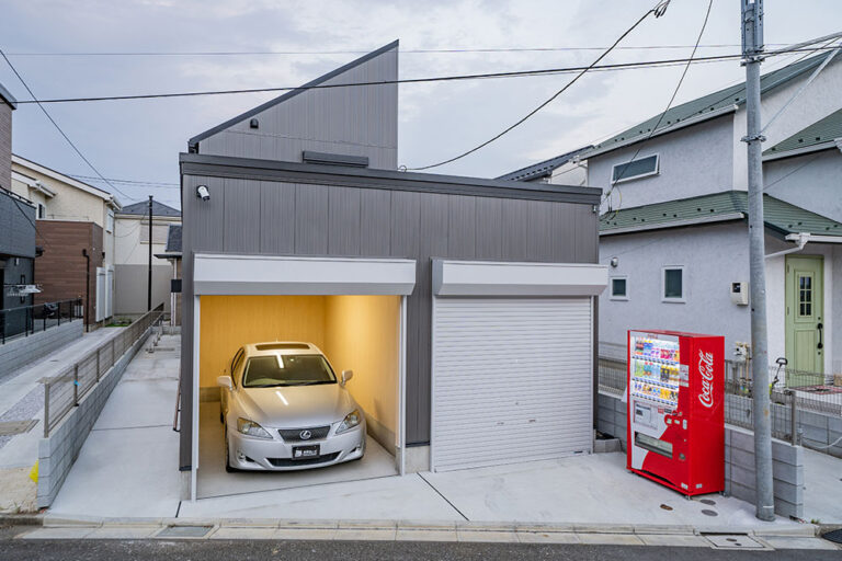 遠隔カメラに対応するWi-Fi付き貸しガレージ｜東大和市駅 徒歩8分