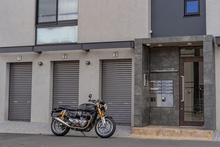 井の頭通り沿いのバイクガレージ付きマンション｜笹塚駅 徒歩9分