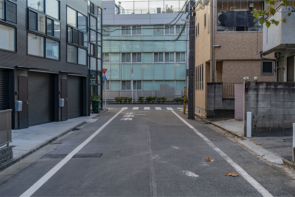 ガレージ前道路の様子