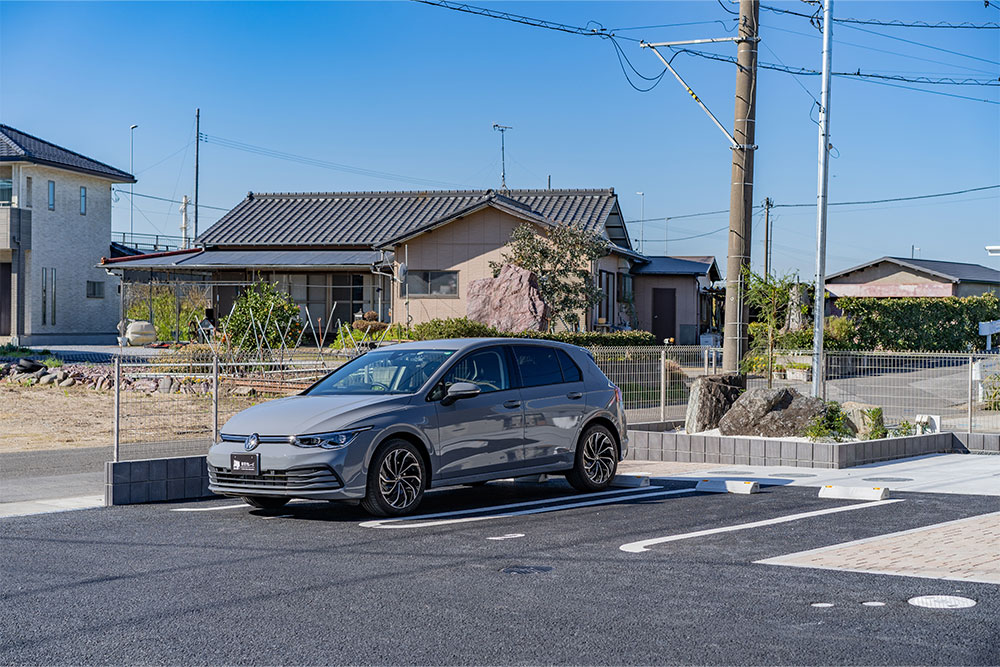 敷地内屋外駐車場あり（別途契約）