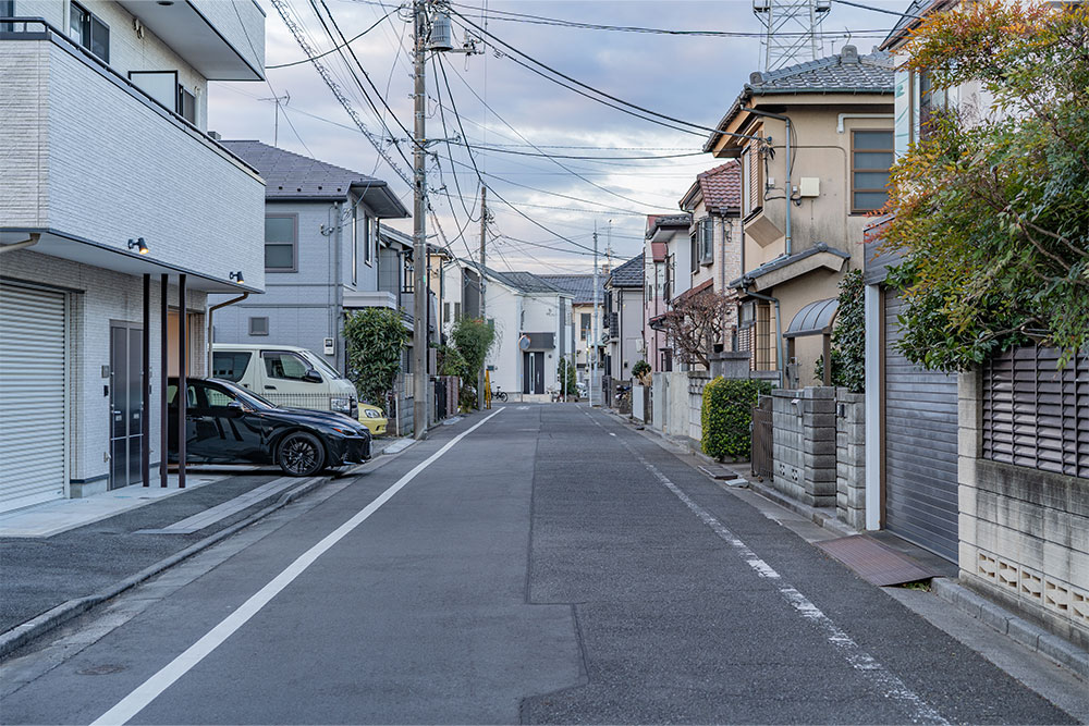 B/C棟の前面道路