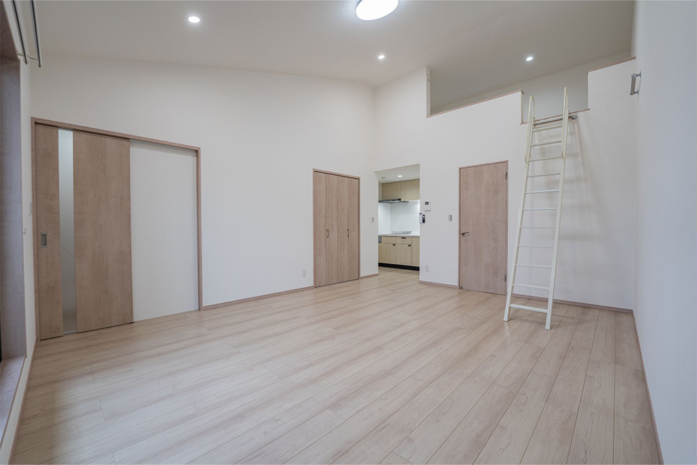 キッチンを独立させた四角いワンルーム(14.9帖)