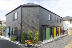 丸ノ内線駅 徒歩14分、愛機が映えるタイル床ガレージ｜杉並区