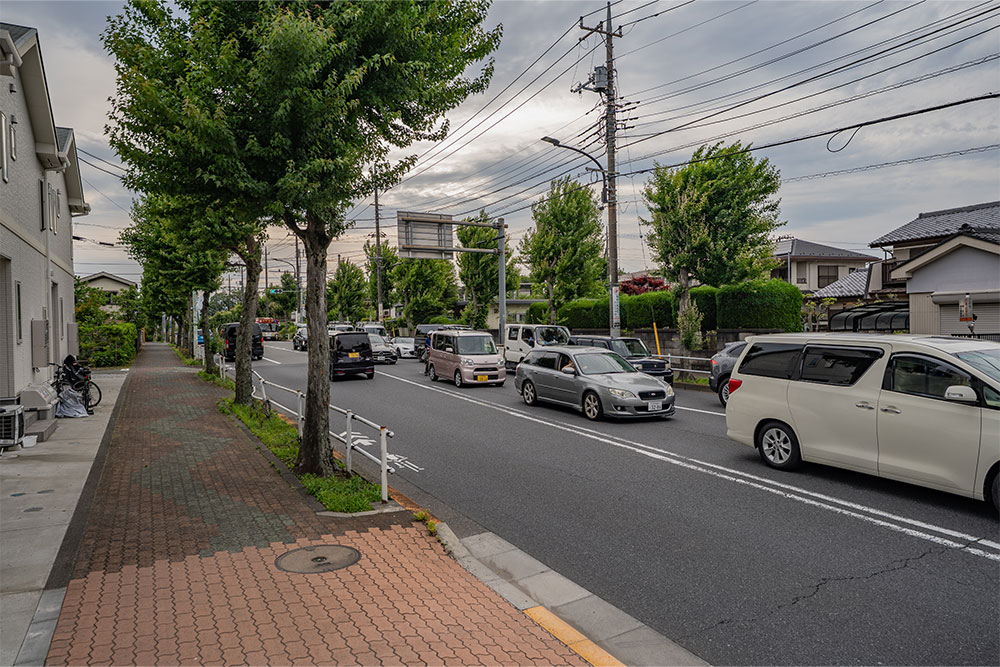 前面道路（都道7号）の様子