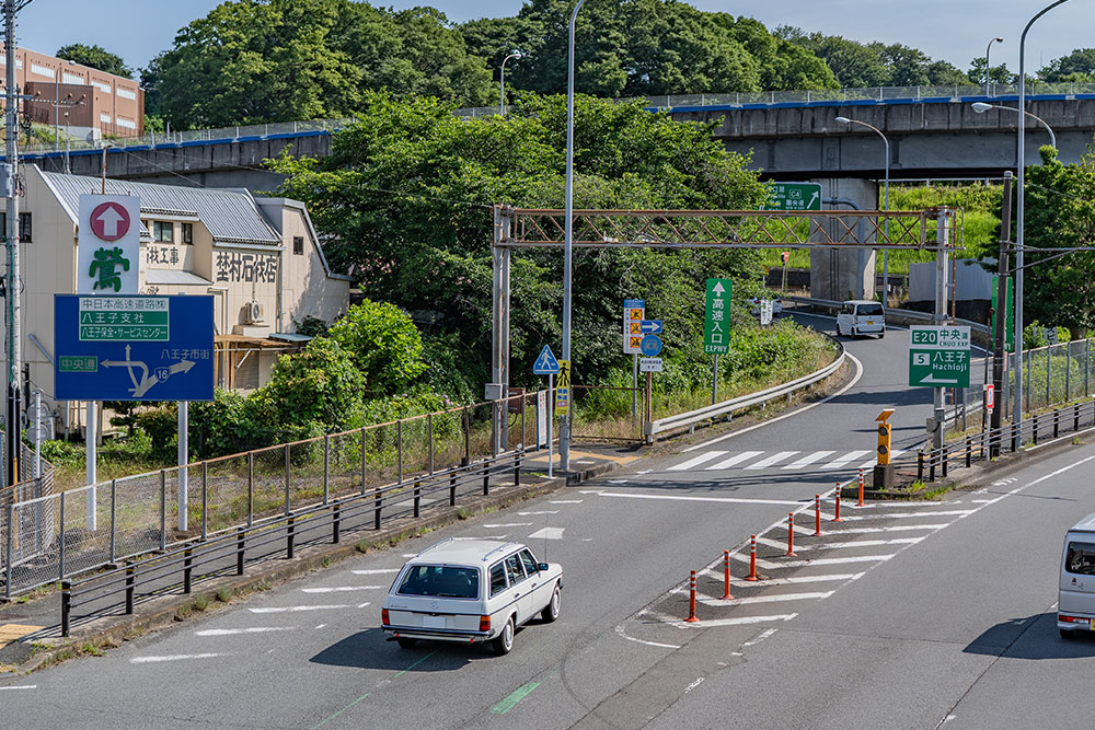 中央道_八王子IC至近で機動力ある立地