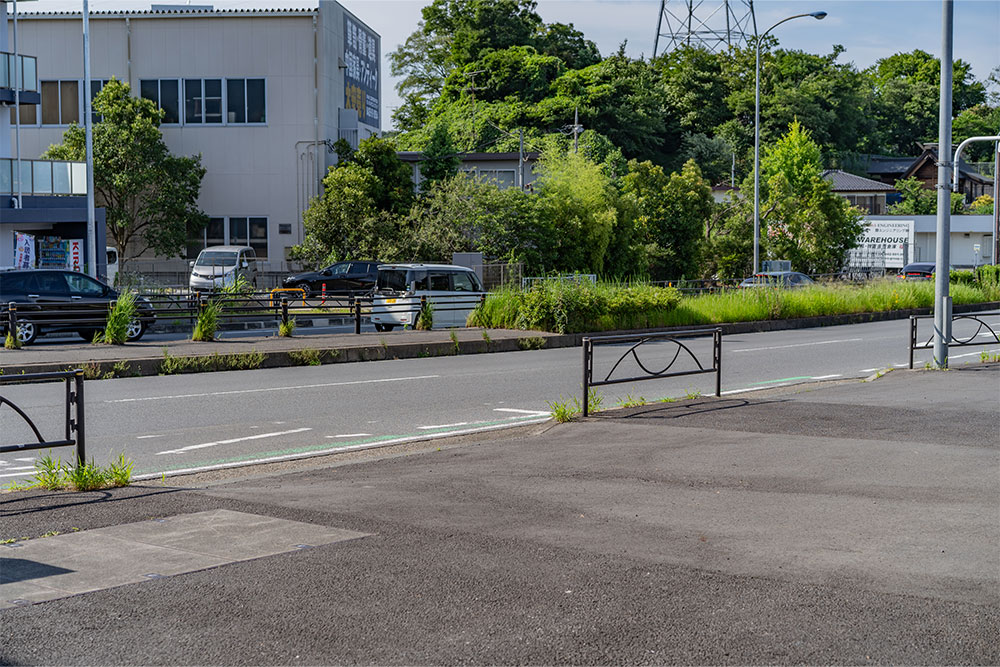 歩道の切り下げ