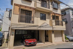 専有面積103m²、3LDK+ガレージの鉄骨造3階建て|学芸大学駅 歩14分