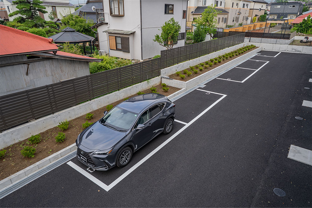 屋外駐車場