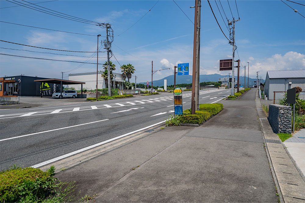 敷地前面の歩道
