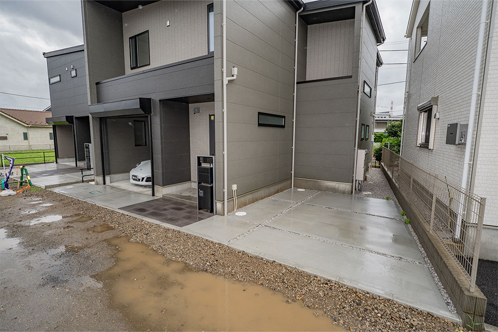1号棟の屋外駐車スペース