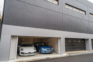 並列2台ガレージ+最上階がセットのRCマンション｜西所沢駅 歩12分