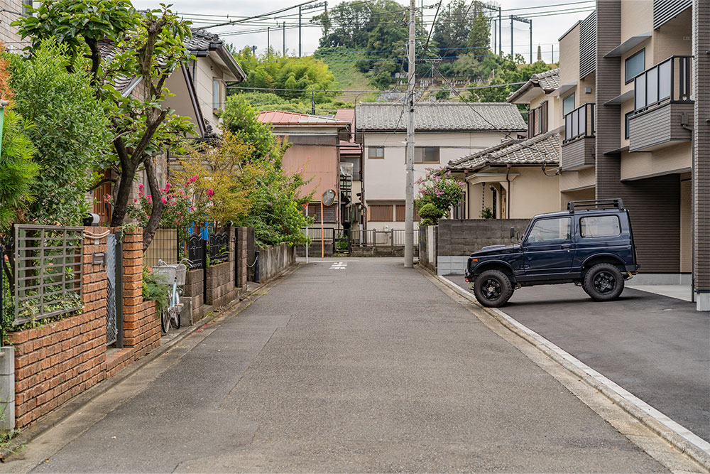 A棟前面道路の様子