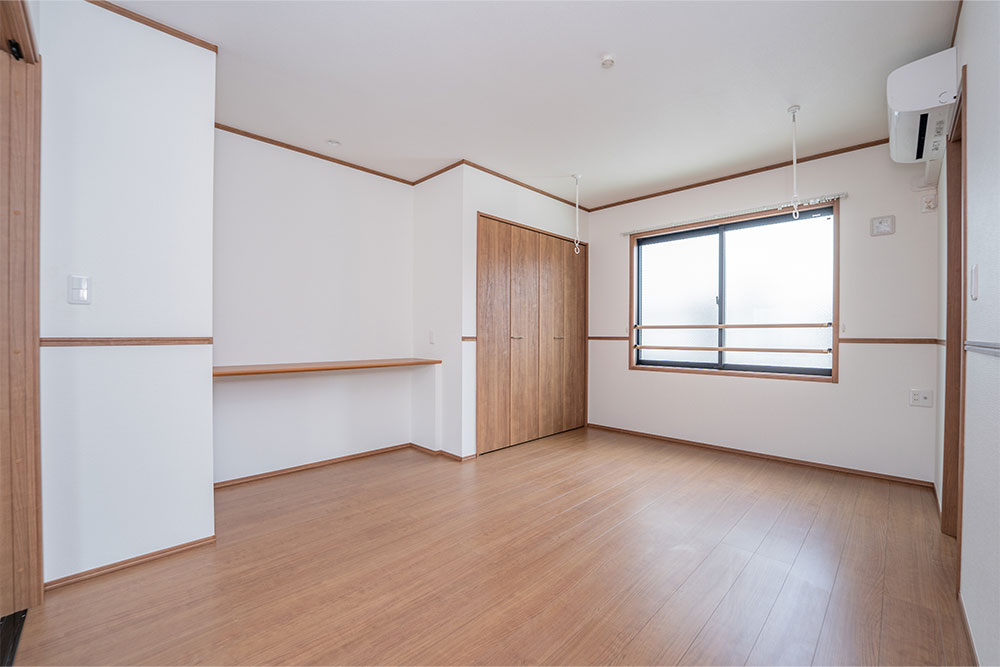 A102/103号室の洋室