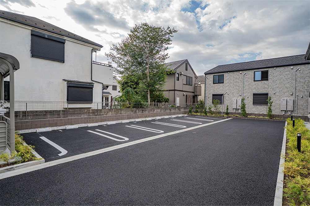 敷地内屋外月極駐車場