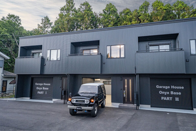 整備性良好なゆったりガレージ＆サウナ付き1LDK｜足柄SIC 500m