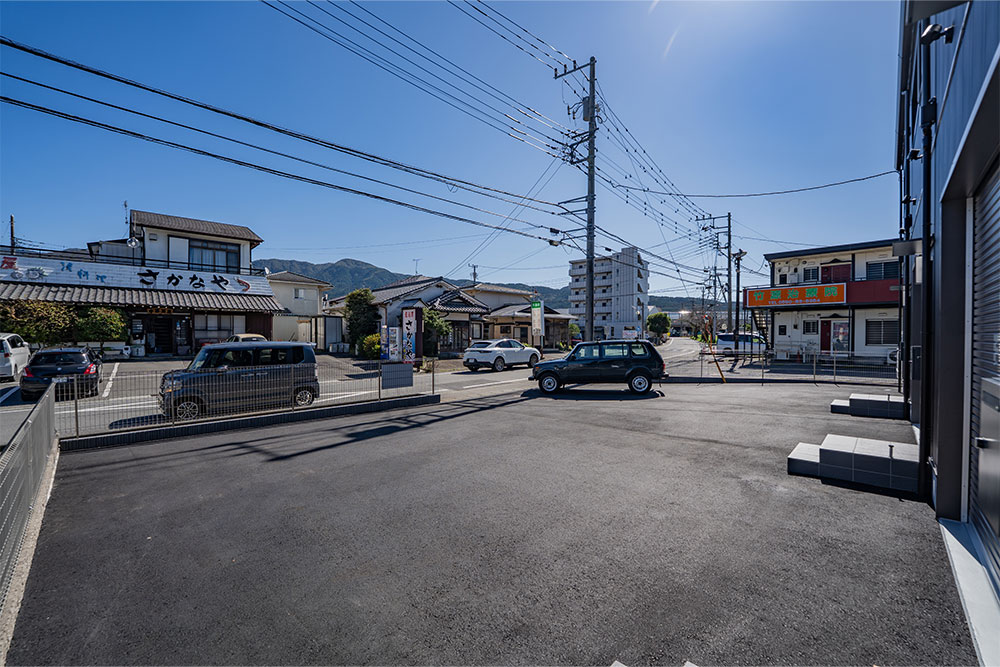 建物前の空地