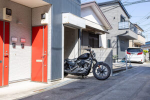 2路線2駅徒歩圏、愛機と暮らすミニマルな部屋|鎌ケ谷駅 歩5分