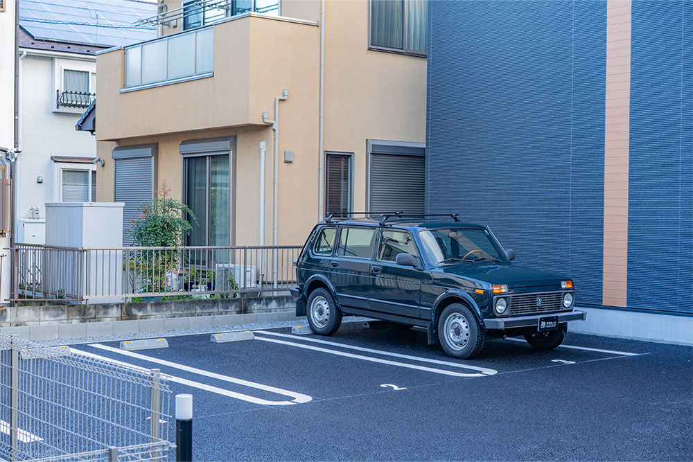 屋外駐車場