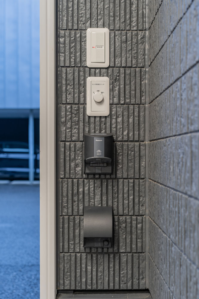 EV充電用200V電源&100Vコンセント