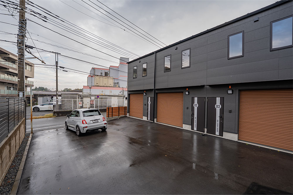 幅7.35mのゆとりある空地