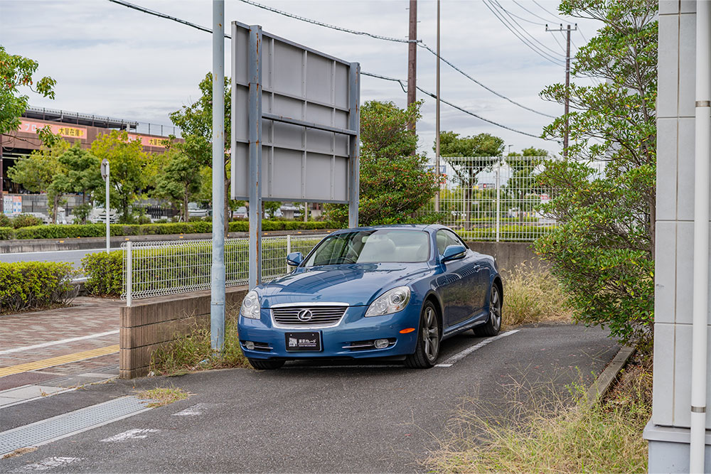 1号室の屋外駐車場