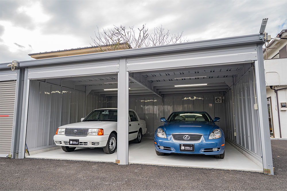 GR-104に駐車したSC430＆コンフォート