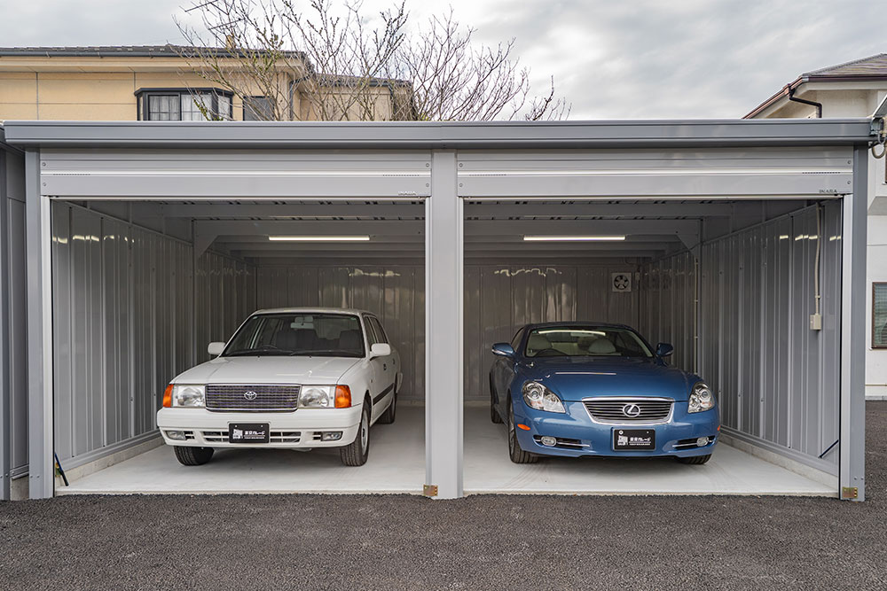 GR-104に駐車したSC430＆コンフォート