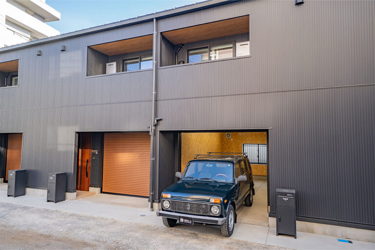 大宮駅徒歩圏でアーバンライフと車趣味を両立｜北大宮駅 徒歩8分