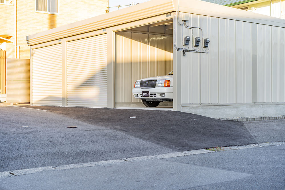 低車高車は入口傾斜に注意（手前はNO.1）