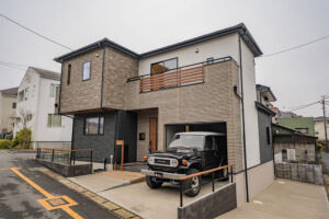 ガレージ+屋外2台、4人家族にぴったりな4LDK新築建売｜柏市