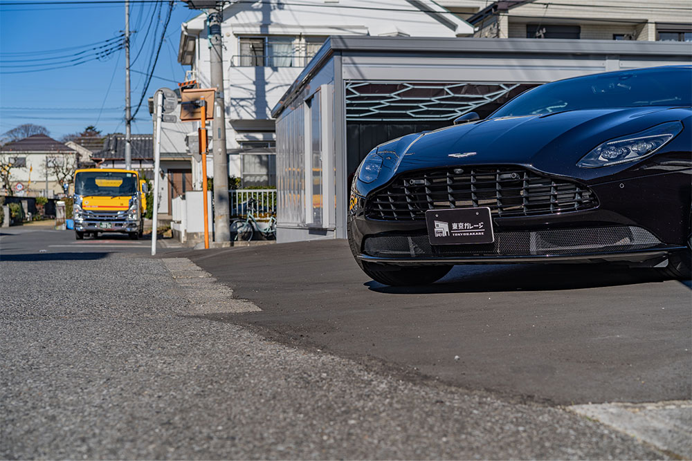 敷地入口の様子