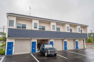 穏やかな集落に3棟15戸の大規模ガレージハウス｜成田市