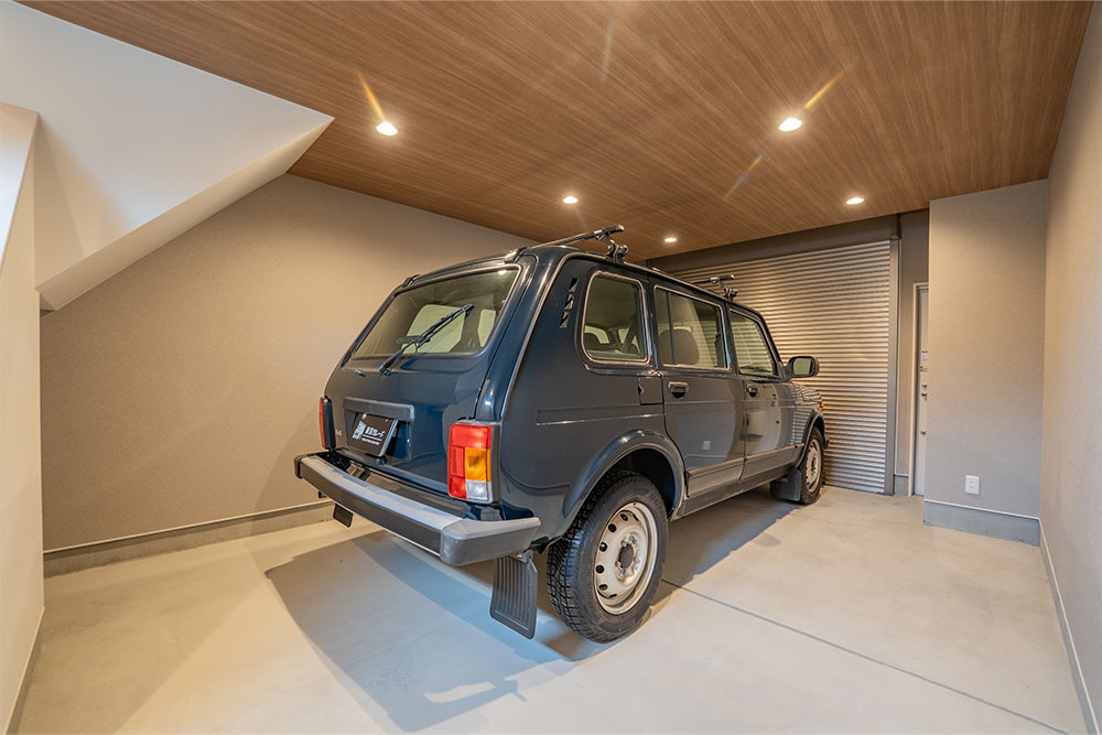 奥行は最大部分で5.24m