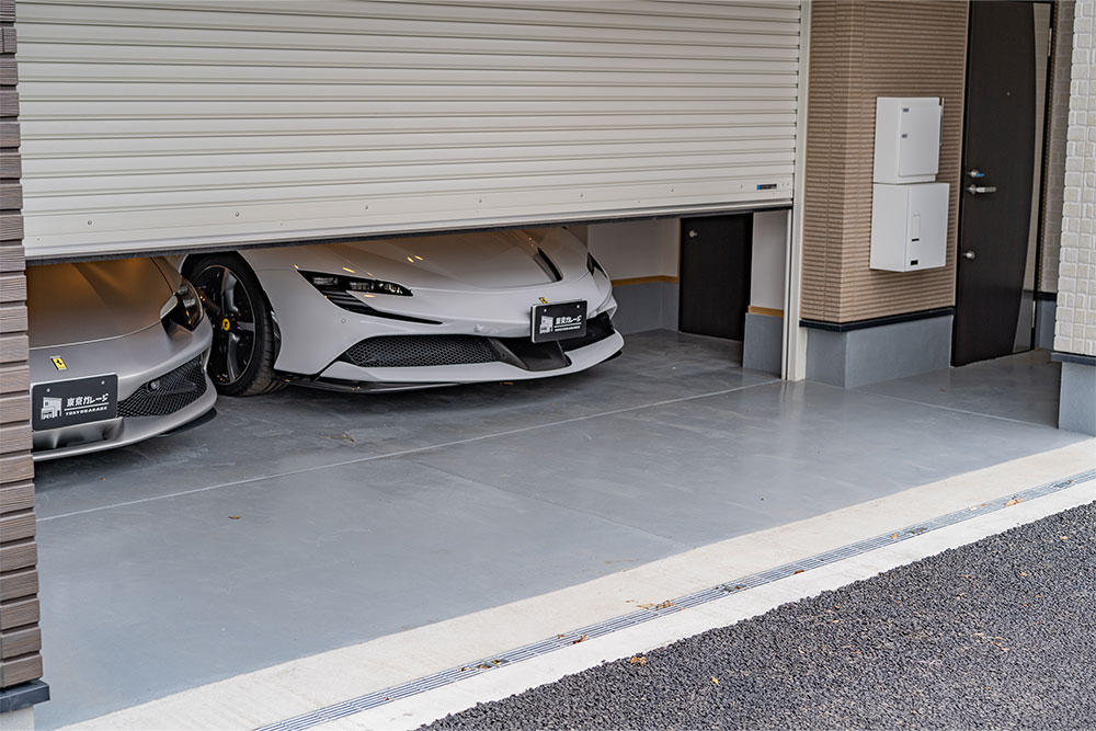 塗装されたガレージ床