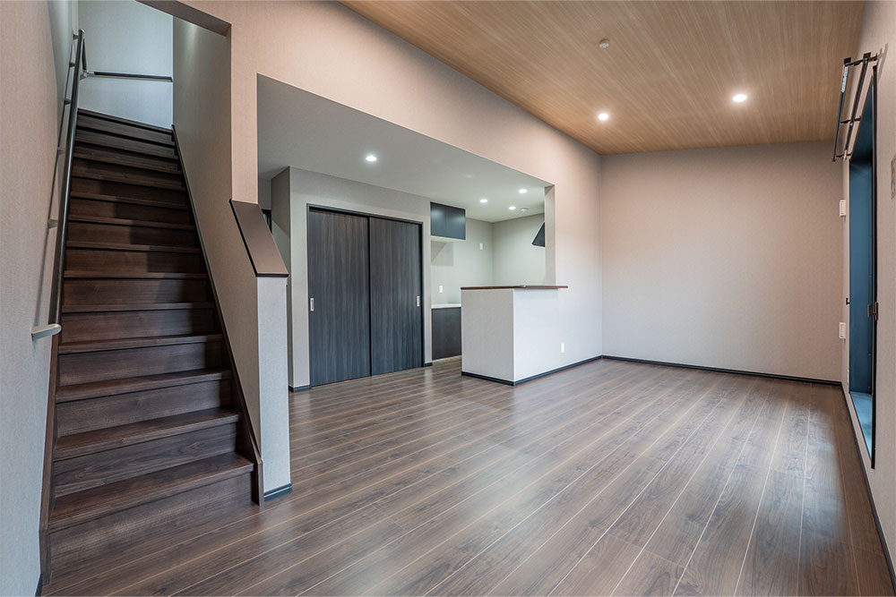 対面キッチン仕様の2F LDK（15.4帖）