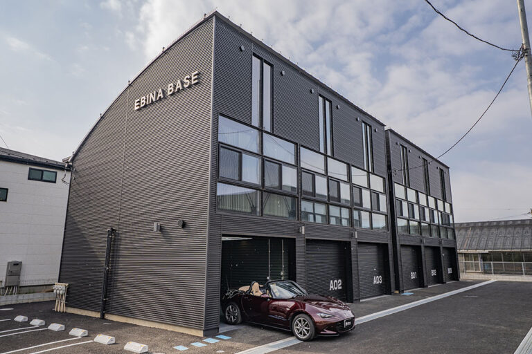 進化を続ける街に佇む、鉄骨造ガレージハウス｜JR海老名駅 歩11分