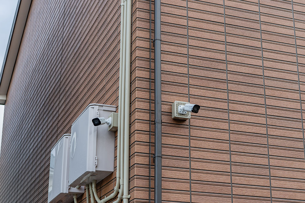 敷地内防犯カメラ