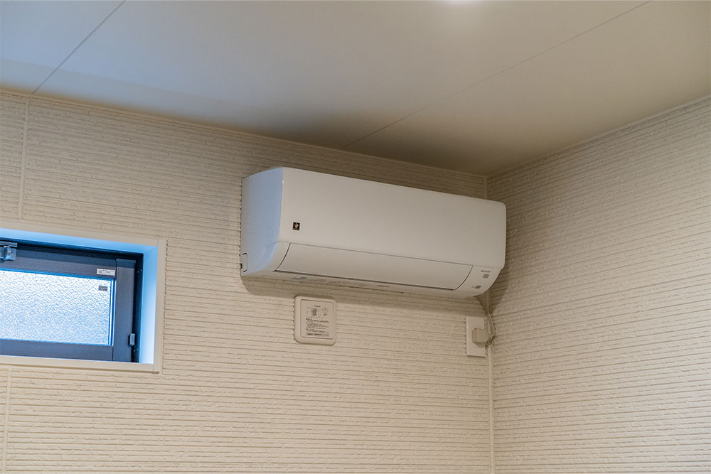 ガレージのエアコン