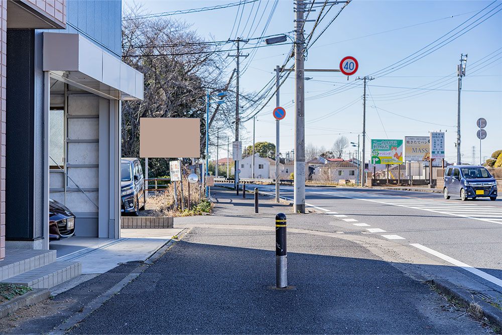 ガレージ前歩道の様子