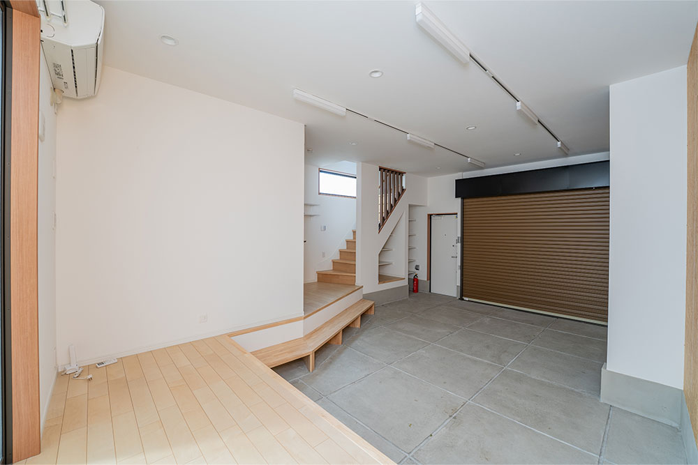 奥行4.94mで全長4,600㎜程度を格納できる